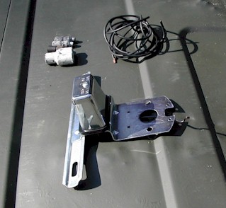tag1.jpg (25327 bytes)